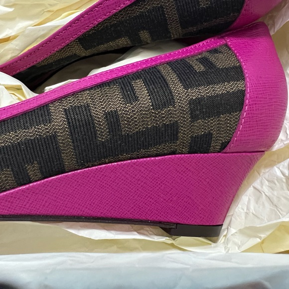 FENDI FF Logo Wedges - Picture 10 of 16